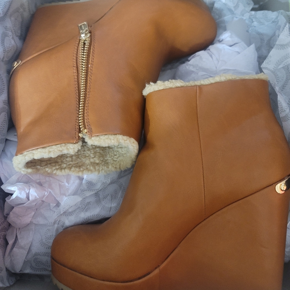Women's Tan Ankle Boots
